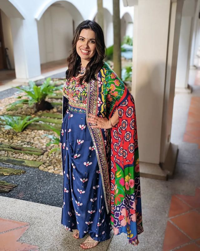 Juhi Bengani Navy embroidered set available to rent