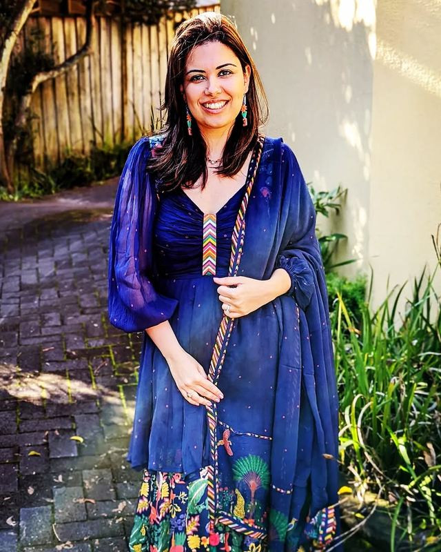 Baise Gaba Deep blue outfit available to rent